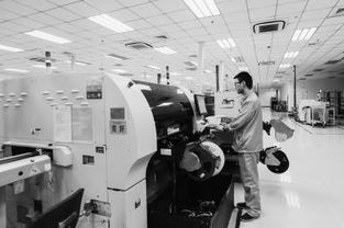 探訪智能工廠 技術開發(fā)驅(qū)動智慧顯威力，生產(chǎn)效率提升四成多